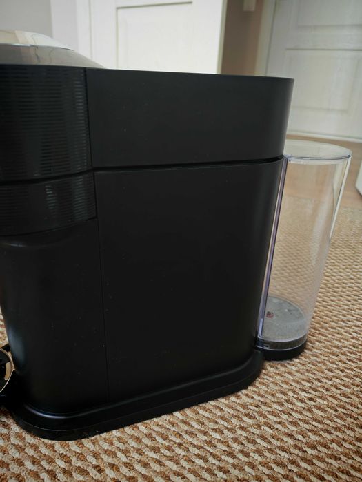 Продам кофемашину Nespresso