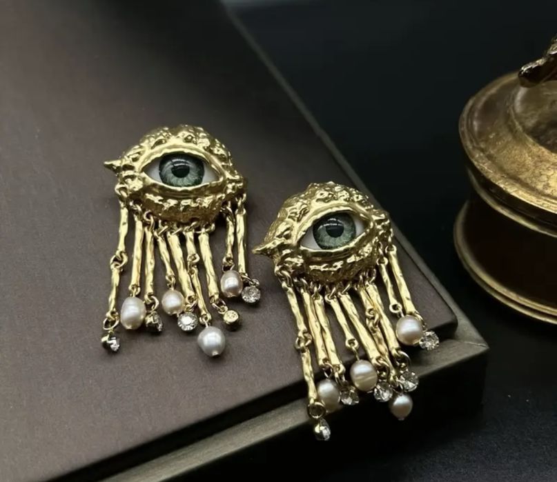 Необычные, красивые серьги