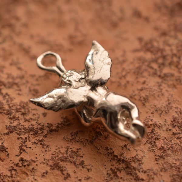 Сребърен медальон 925 „Ангелска любов“ | Висулка за закрила и нежност