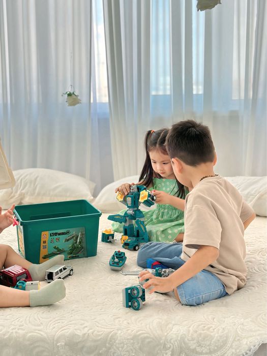 Конструктор-трансформер 25 деталей в удобном боксе