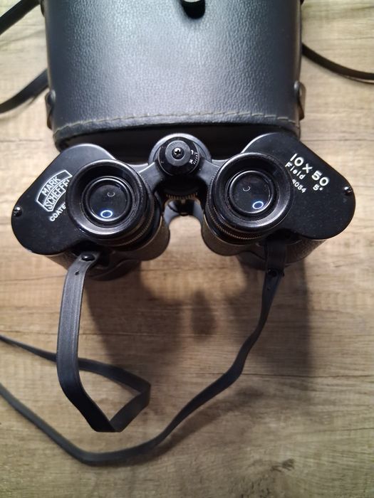 Binoclu de vanatoare si pescuit.