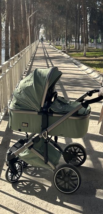 Коляска кидило почти новая