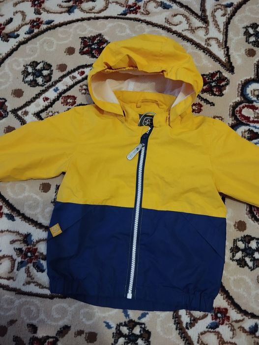 Куртка детская на весну -осень
