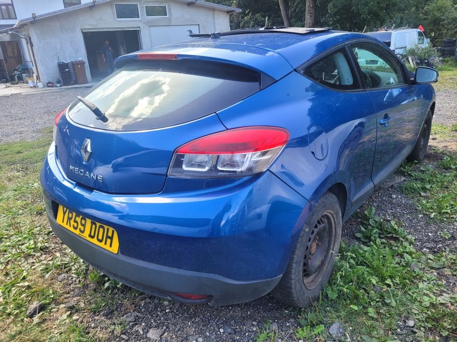 Haion, bara spate, stopurii Renault Megane 3 coupe