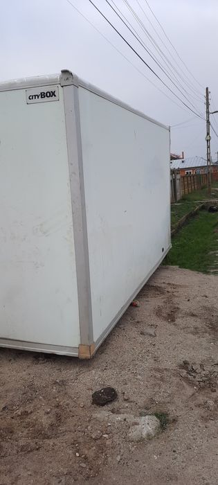 Cub /magazie/depozitare