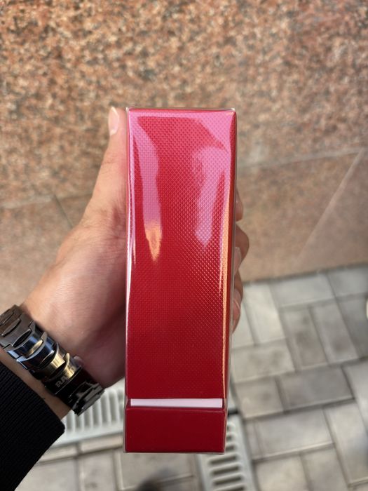 Tom Ford electric cherry