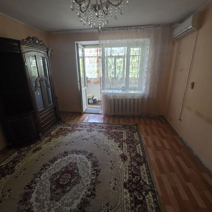 Сдам 3 х комн революция