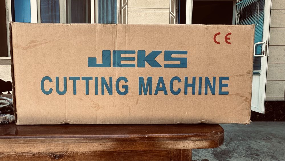 Jak qirquvchi tikuv mashinasi