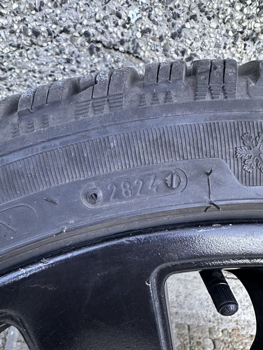 Джанти с гуми тип ауди А8