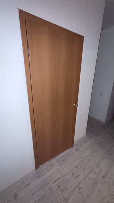 Продам ДВЕРИ 5000тг