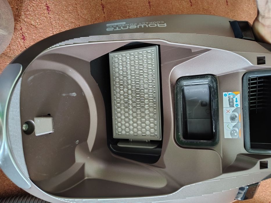Aspirator fara sac Rowenta Compact Power XXL RO4B30EA, 900W