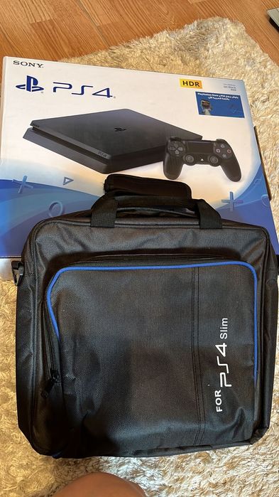 Продам PS 4 Slim в отличном рабочем состоянии