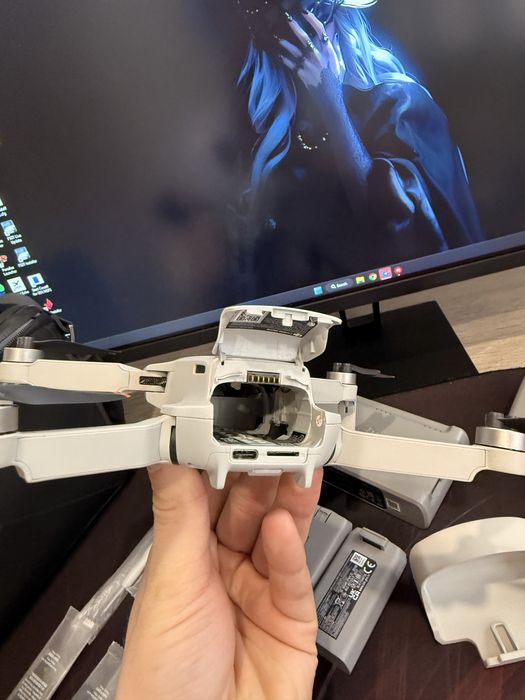 Dji mini 2 fly more combo