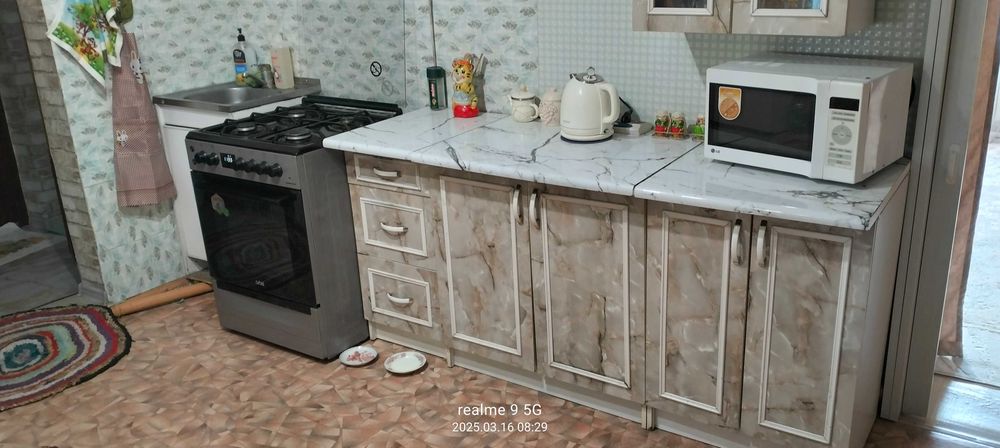 Кухонный гарнитур