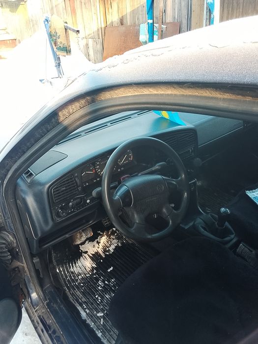 Продам пассат б4 2 литра