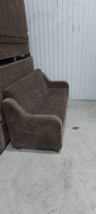 Диваны, столы,  стулья, мебель.