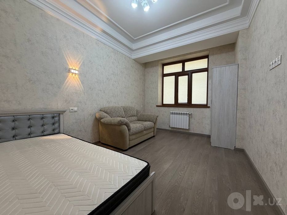 4 ком. Квартира 127 м2. Ор-р: улица Махтумкули, Макро
