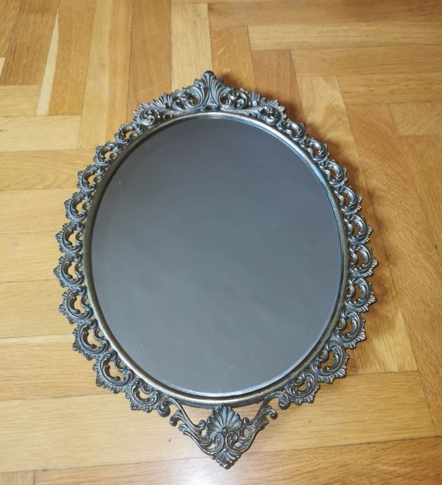 Овално огледало във френски винтидж рококо стил златна рамка бронз