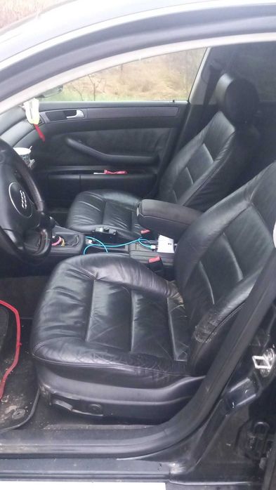 Audi a6 2,5 tdi,v6 functionabil,An 2006,800 euro negociabil