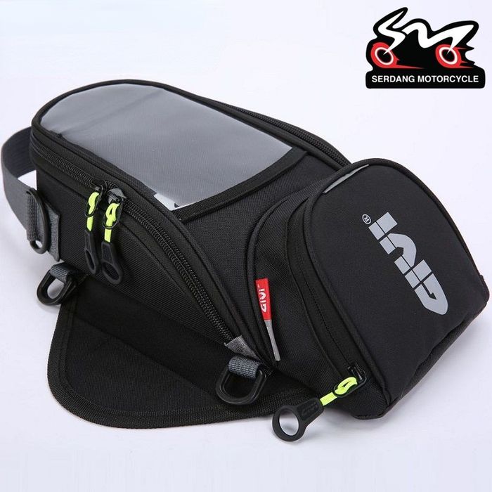 Багажна чанта за мотор Givi