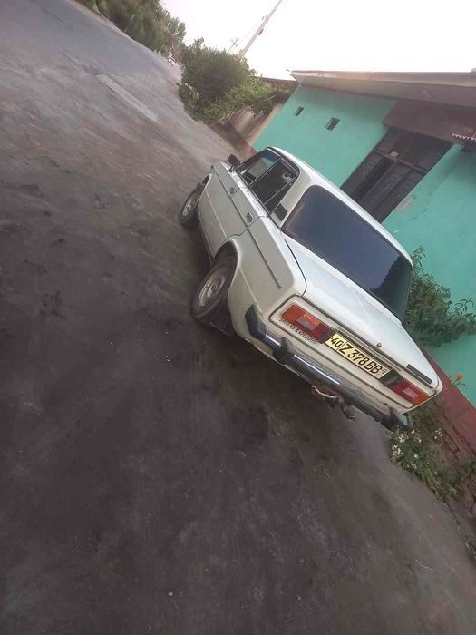 Jiguli 1980 vaz 21 06