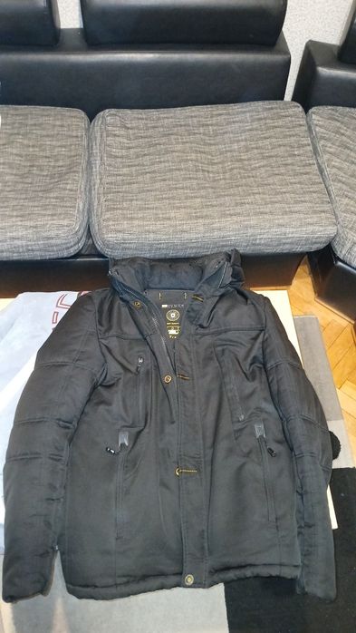 Зимно яке доста топло