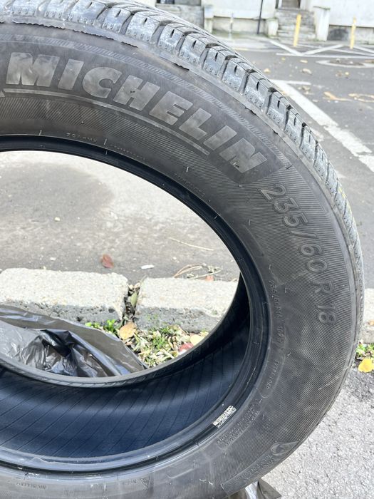 Vand 4 anvelope suv allseason 235 60 18