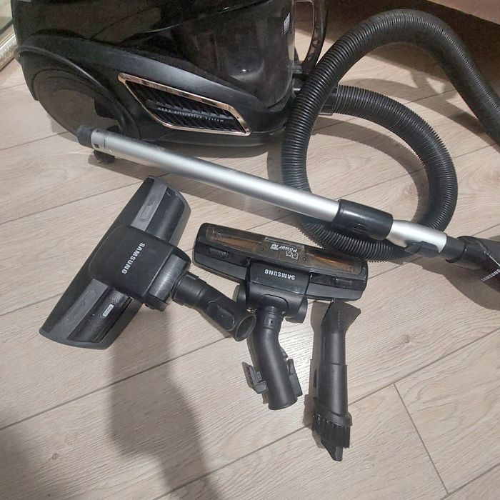 Пылесос Samsung с системой Multi Chamber