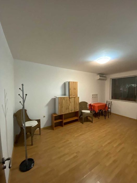 Дава се под наем Тристаен апартамент в Габрово, Център - 100 кв.м за 448.8 € - Снимка #4