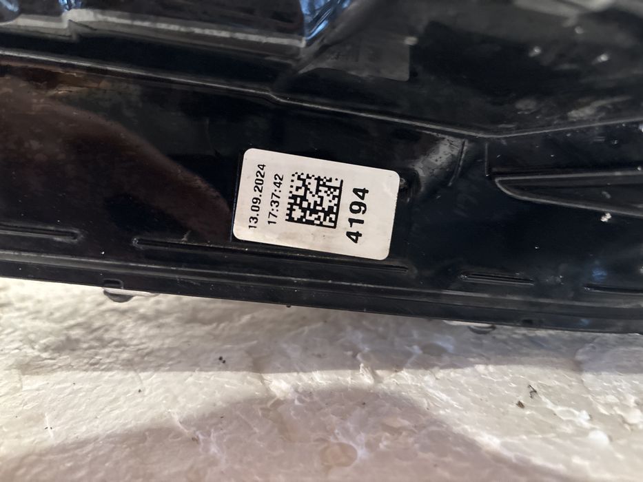 Десен фар Renault Clio 5