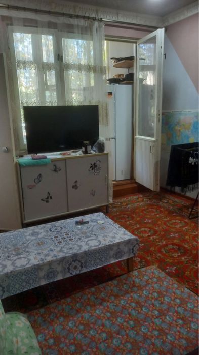 продается чиланзар 6 квартал 2/4/4