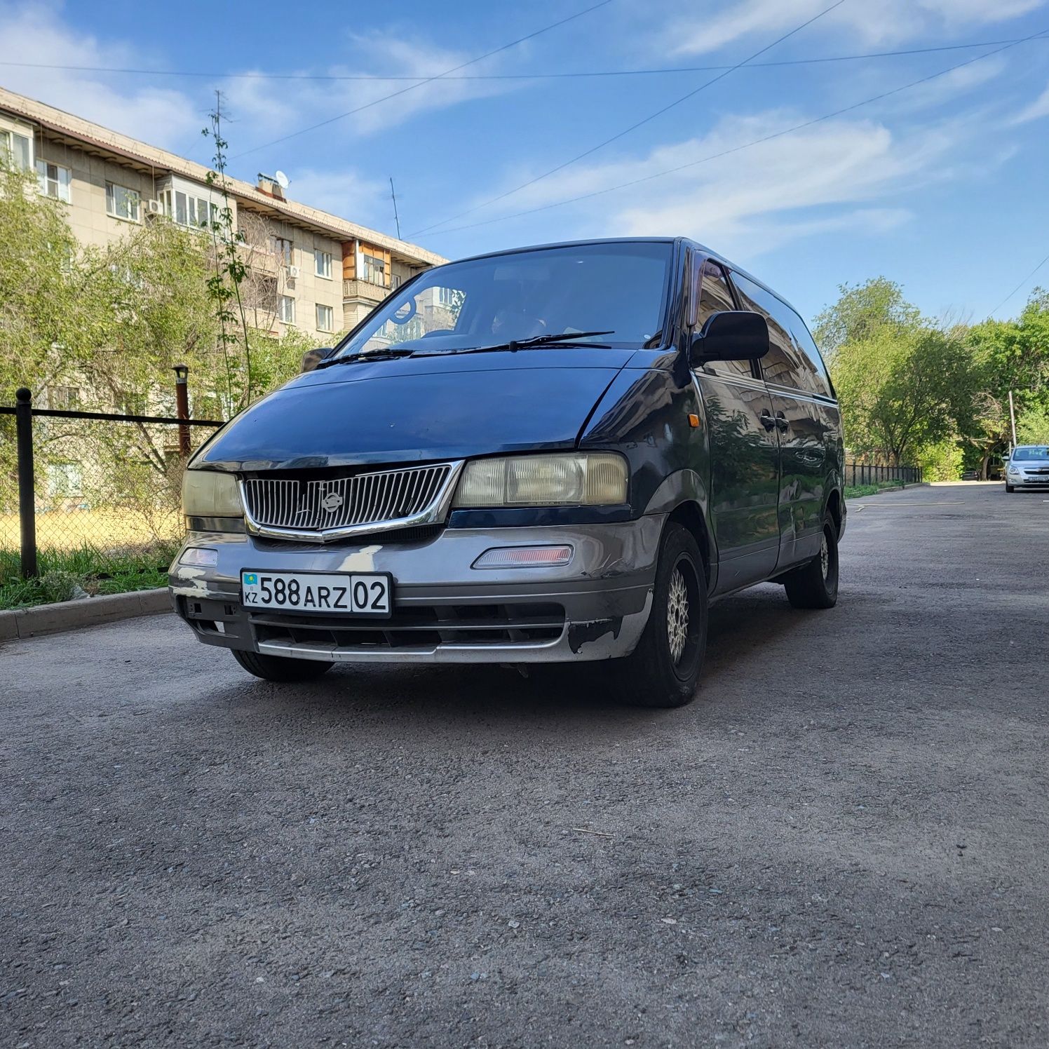 nissan largo - Легковые автомобили - OLX.kz