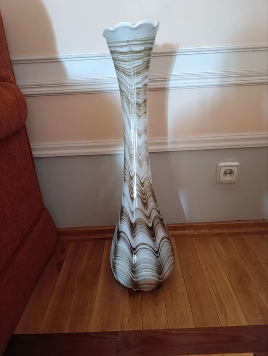 Вазы напольные из цветного чешского стекла