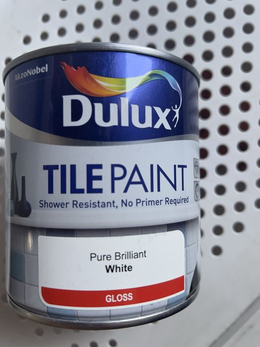 Боя за фаянсови плочки