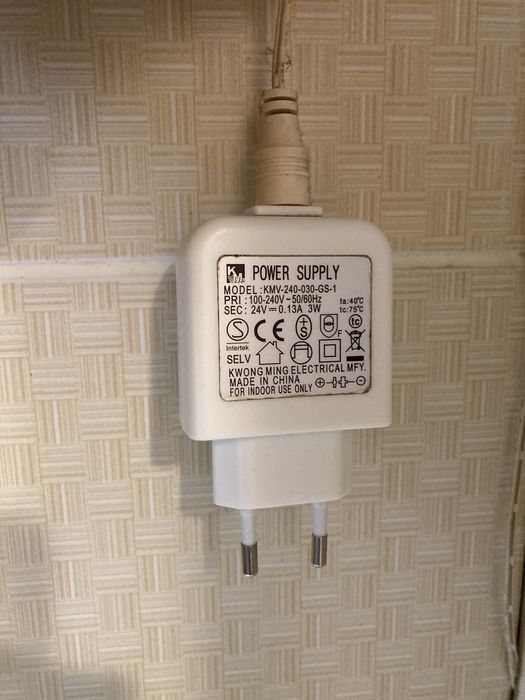 Lumina de blat bucatarie. Lumina corpuri suspemdate. Lumina blat IKEA