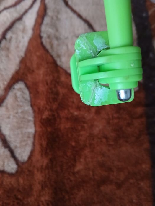 Selfie stick ISY verde