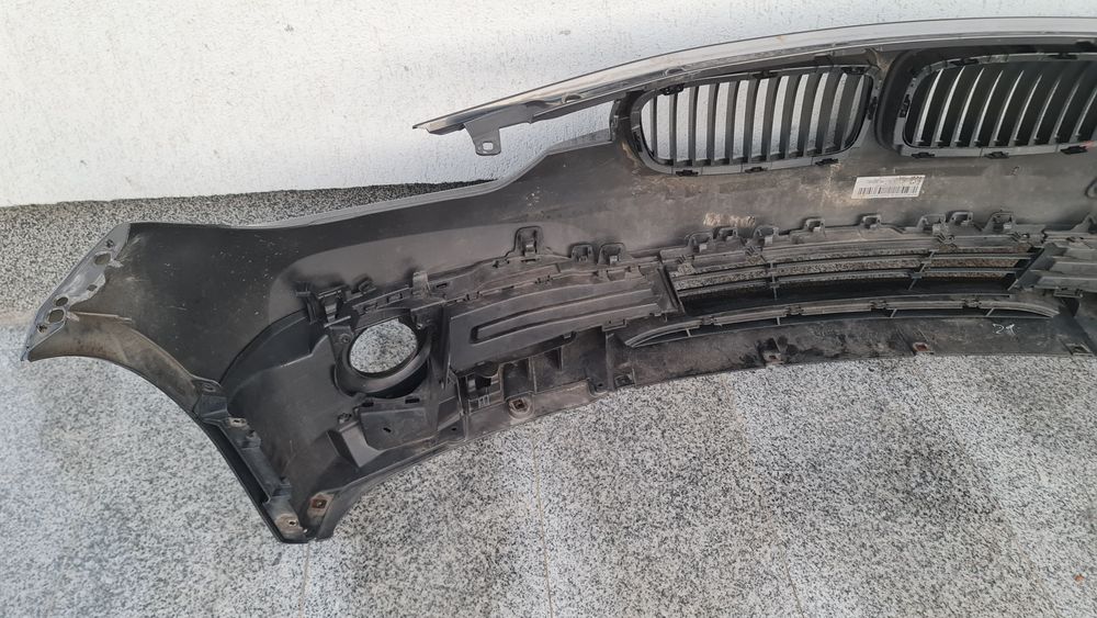 Bara fata completa far proiector trager grila BMW 3 F30 F31 facelift