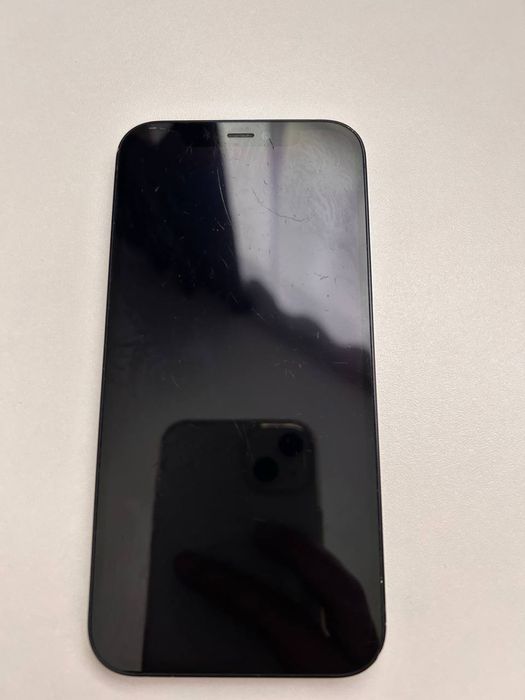 Продам iPhone 12, 64 ГБ.