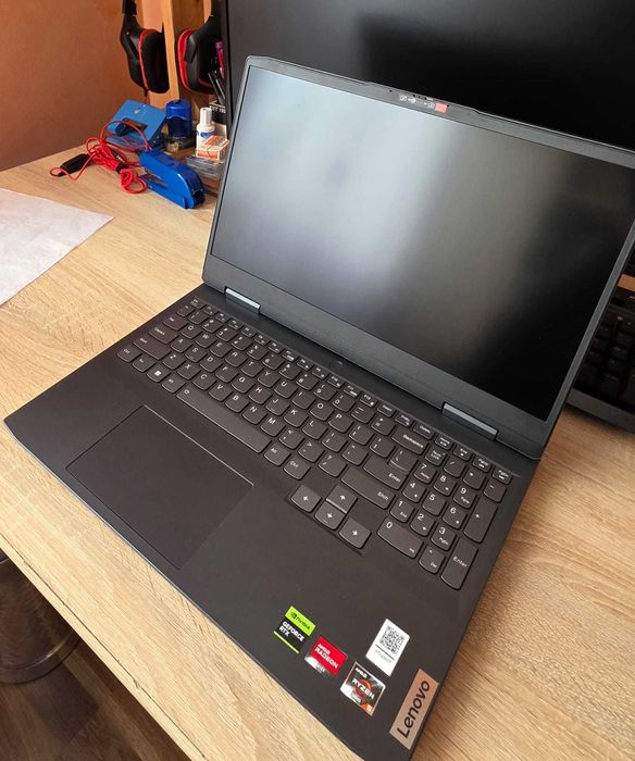 Vand Laptop Lenovo IdeaPad Gaming 3 15ARH7