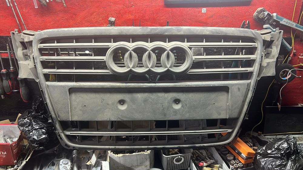 Ауди А8 Д3 передний решетка радиатора А8 д3