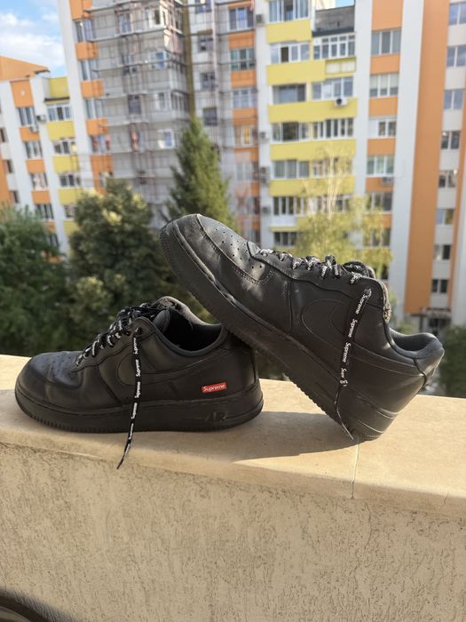 Nike air force supreme black