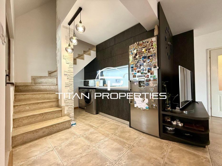 Продава се Мезонет в Пловдив, Център - 160 кв.м за 1291 €/кв.м - Снимка #3