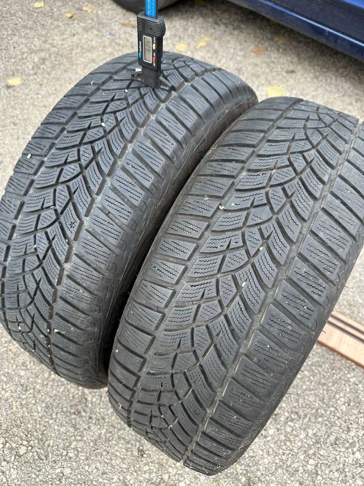 2бр. зимни гуми 215/60/16 Goodyear
