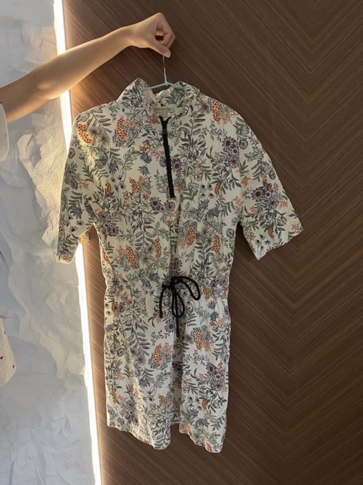 Продам  размер 40/42