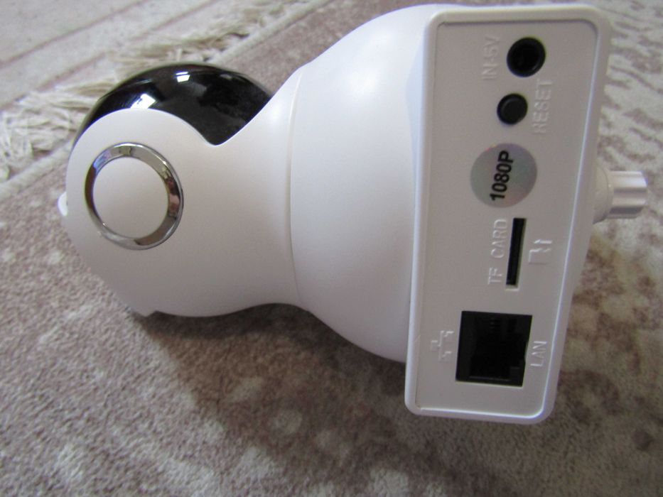 Камера за видеонаблюдение PNI IP930W 1080P 2 MP с IP P2P PTZ wireless