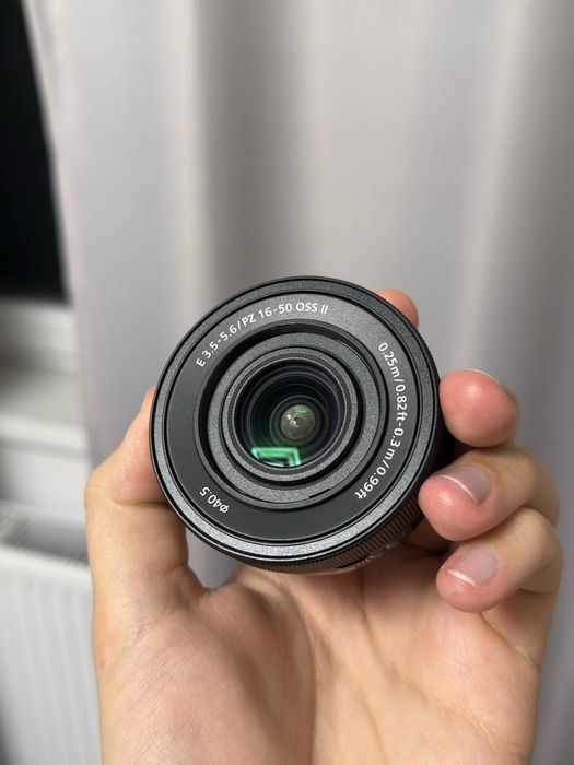 Sony E 16-50 3.5-5.6 PZ OSS II (doua generație)