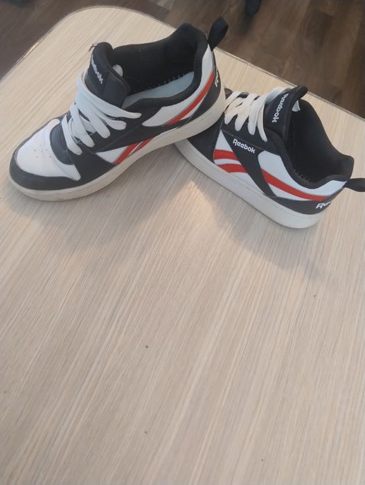Adidași Reebok copii