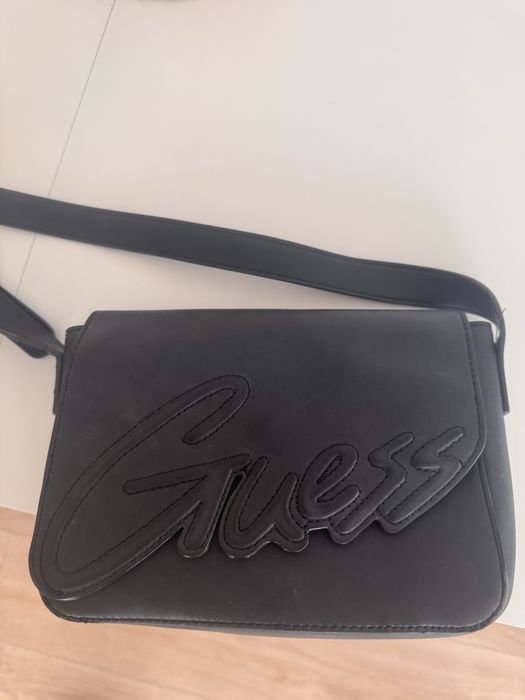 Чанта GUESS оригинална
