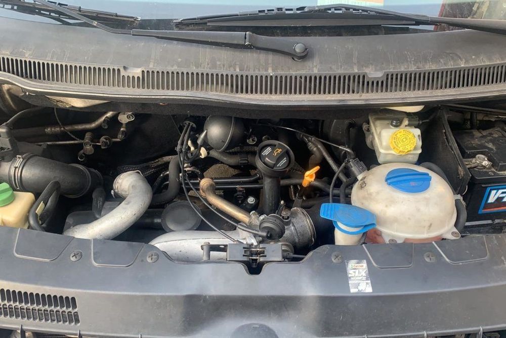 Motor fara anexe Volkswagen Transporter T5 2.5 TDI 2003-2007 Euro 3