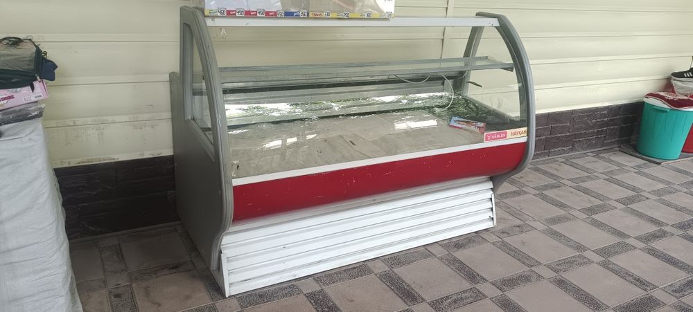 Холодилник для магазинов